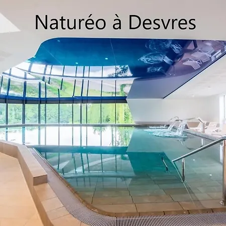 Avec Animaux Et Salle De Jeux