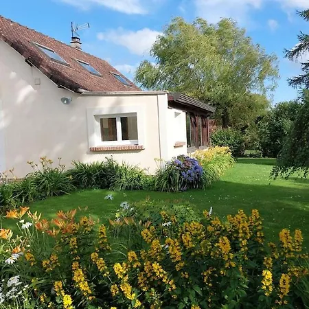 Avec Animaux Et Salle De Jeux בית נופש *