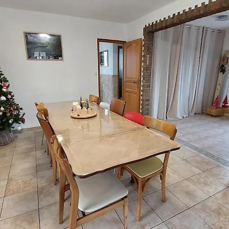 בית נופש Avec Animaux Et Salle De Jeux *