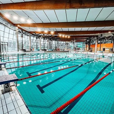 Avec Animaux Et Salle De Jeux בית נופש *