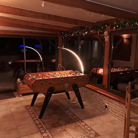 Avec Animaux Et Salle De Jeux Сasa de vacaciones *